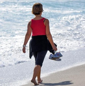 Camminare fa bene alla salute di tutti, ma un nuovo studio ha messo in evidenza come sia benefico in particolare per le donne 