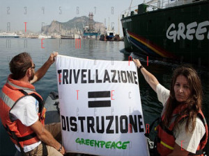 Greenpeace_Palermo_Trivelle_Sicilia