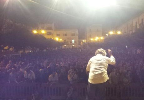 <strong>Favara</strong>. Beppe Grillo scrive al sindaco: “Non volevo offendere i caduti in guerra”