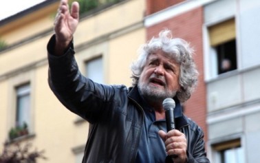 <strong>Beppe Grillo</strong>: “a bar dell’Ars privilegi a sbafo per gli onorevoli”