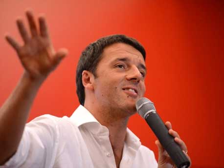 <strong>Renzi</strong> marca le distanze da Grillo: “Ha già perso”