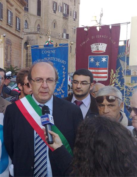 <strong>Menfi</strong>. Il sindaco Botta risponde al consigliere Vincenzo Buscemi