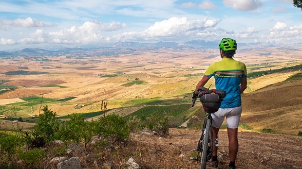 Sicily Divide: tour in bicicletta nell’Entroterra Siciliano