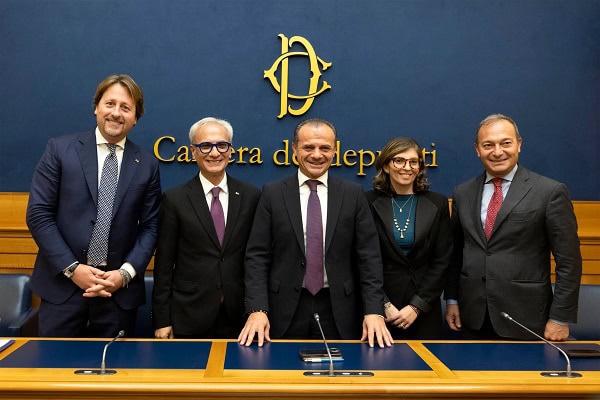Sud chiama Nord, nasce alla Camera la componente parlamentare del movimento Sud chiama Nord, nasce alla Camera la componente parlamentare del movimento